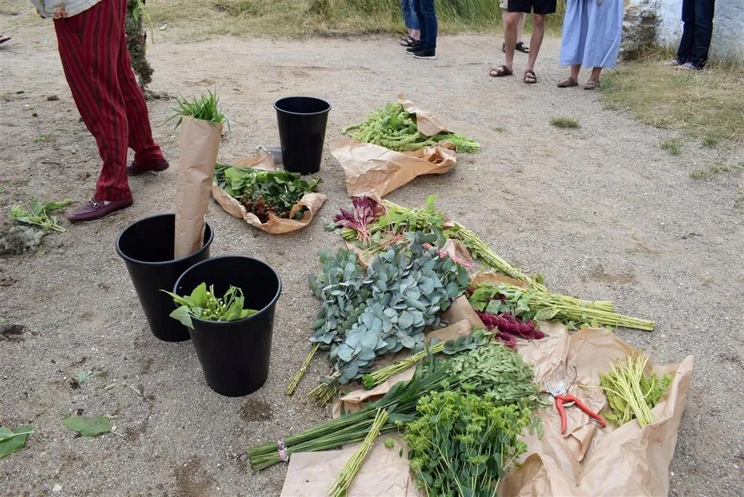 G22 den tilsandede kirke   the sand covered church skagen sat 22 jul (13)